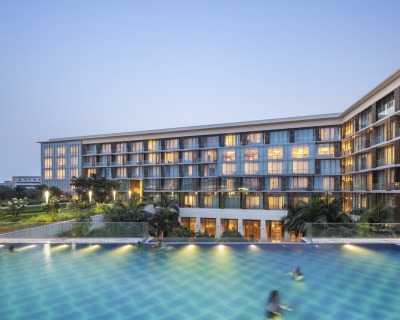 Hotel with pool